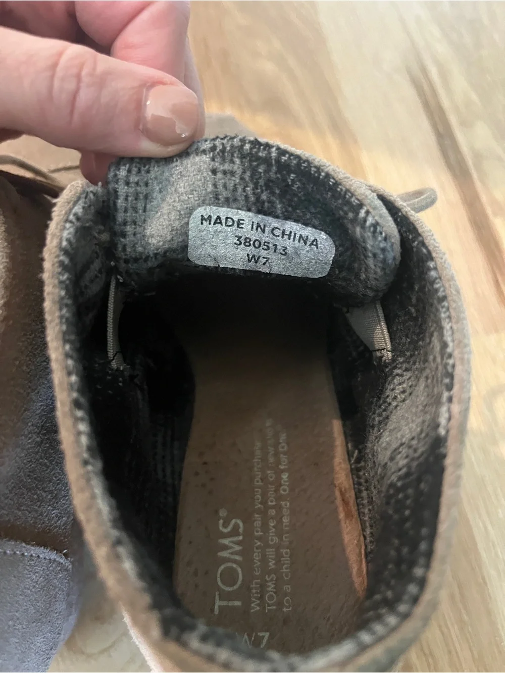 Toms Women’s Tan Suede Chukka Lace-Up Boots